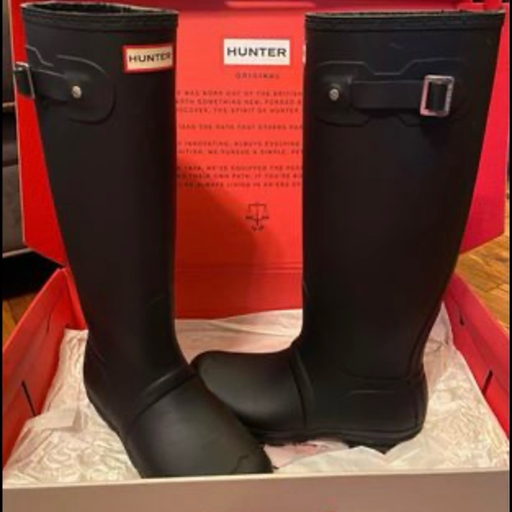 Hunter women’s rain boots